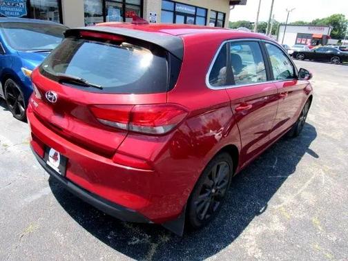 2019 Hyundai Elantra GT Base
