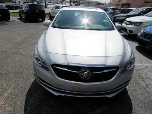 2017 Buick LaCrosse Essence