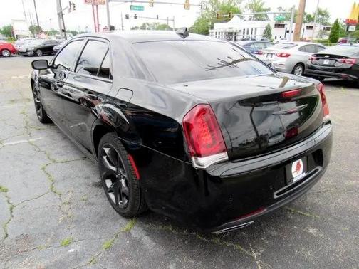 2021 Chrysler 300 S V6 RWD