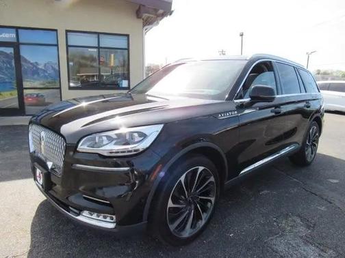 Infinite Black Metallic 2020 Lincoln Aviator Reserve AWD