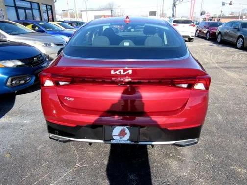 2022 Kia K5 LXS