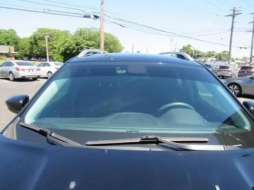 Diamond Black Crystal Pearlcoat 2019 Jeep Cherokee Latitude
