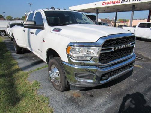 2019 RAM 3500 Tradesman Crew Cab 4x4 8' Box