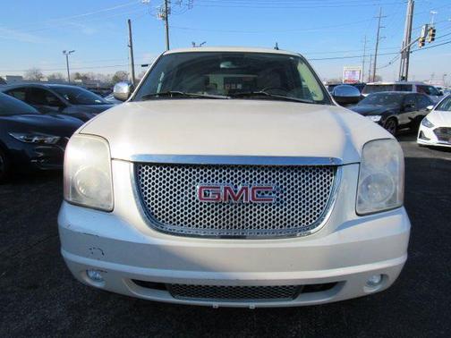 2009 GMC Yukon Denali