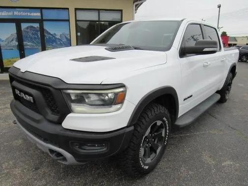 Bright White Clearcoat 2019 RAM 1500 Rebel