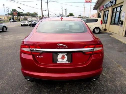 2015 Jaguar XF 2.0T Premium
