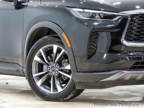 Mineral Black 2022 INFINITI QX60 Luxe