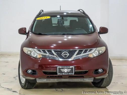Maroon 2011 Nissan Murano SV