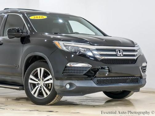Crystal Black Pearl 2016 Honda Pilot EX-L