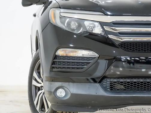 Crystal Black Pearl 2016 Honda Pilot EX-L