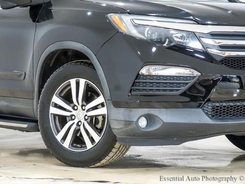 Crystal Black Pearl 2016 Honda Pilot EX-L