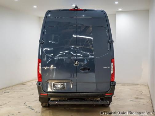 2019 Mercedes-Benz Sprinter 2500 Standard Roof