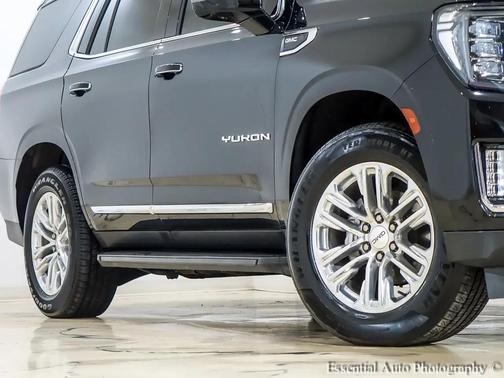 Onyx Black 2023 GMC Yukon SLT