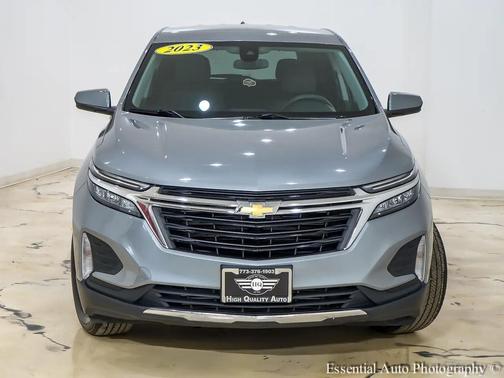 Sterling Gray Metallic 2023 Chevrolet Equinox 1LT