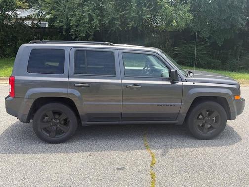 Maximum Steel Metallic Clearcoat 2015 Jeep Patriot Sport