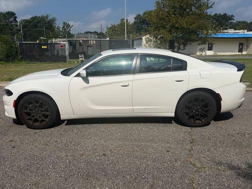 Bright White Clear Coat 2016 Dodge Charger SXT