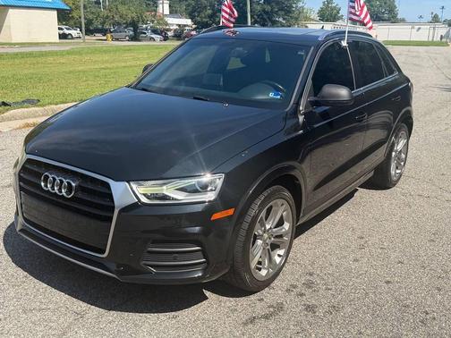 Mythos Black Metallic 2016 Audi Q3 2.0T Premium Plus