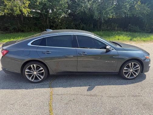 Shadow Gray Metallic 2021 Chevrolet Malibu FWD LT