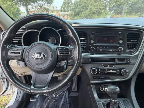 Snow White Pearl 2014 Kia Optima LX