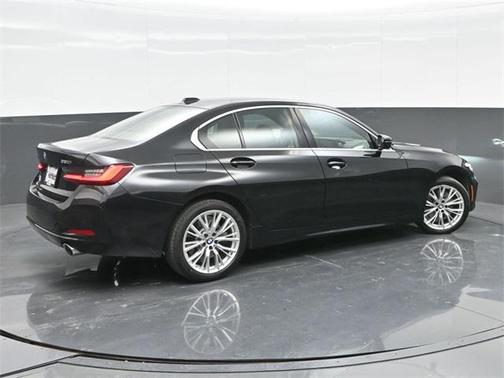 2024 BMW 330 i xDrive