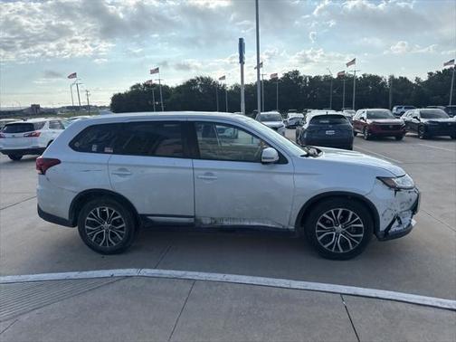 2018 Mitsubishi Outlander SE