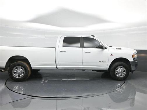 2021 RAM 3500 Big Horn Crew Cab 4x4 8' Box