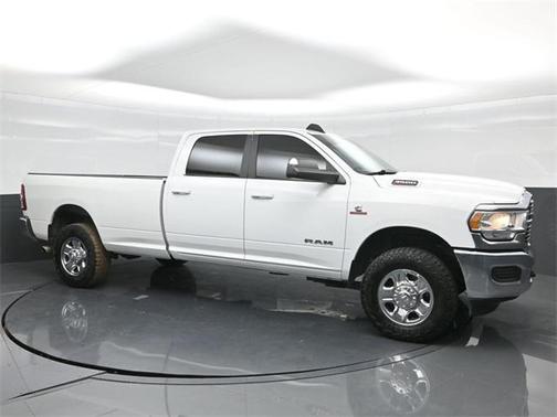 2021 RAM 3500 Big Horn Crew Cab 4x4 8' Box