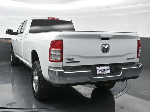 2021 RAM 3500 Big Horn Crew Cab 4x4 8' Box