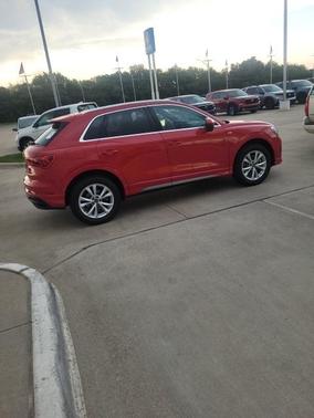 2024 Audi Q3 Premium 45 TFSI S line quattro Tiptronic