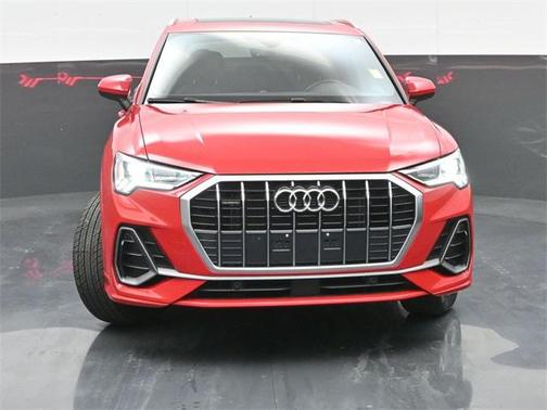 2024 Audi Q3 Premium 45 TFSI S line quattro Tiptronic