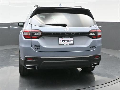 2025 Honda Pilot Sport