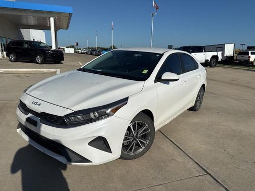 2022 Kia Forte LXS