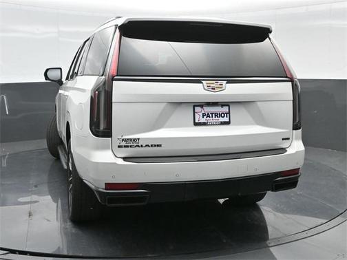 2021 Cadillac Escalade Sport