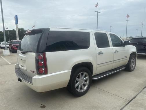 2011 GMC Yukon XL Denali