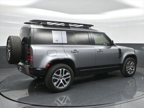 2021 Land Rover Defender 110 X-Dynamic HSE
