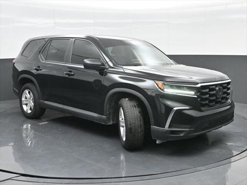2023 Honda Pilot AWD LX
