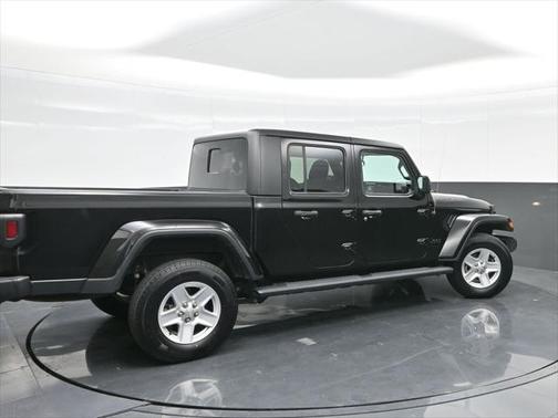 2023 Jeep Gladiator Sport S