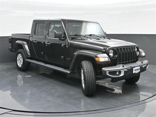 2023 Jeep Gladiator Sport S