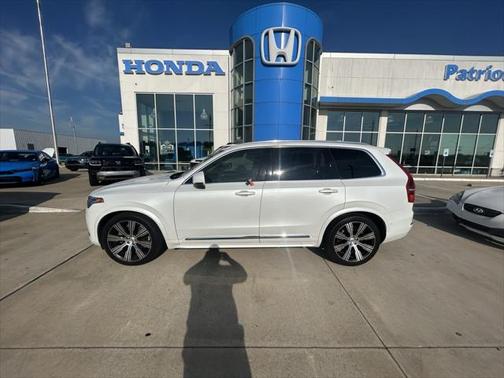 2023 Volvo XC90 B6 Ultimate 7-Seater