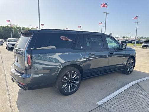 2021 Cadillac Escalade ESV Sport Platinum