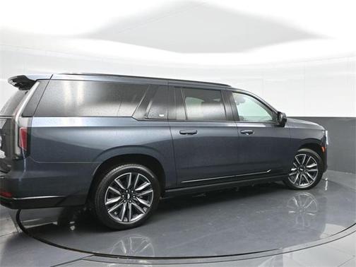 2021 Cadillac Escalade ESV Sport Platinum