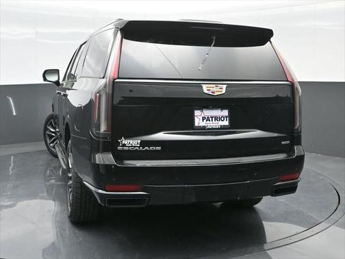 2023 Cadillac Escalade ESV Sport