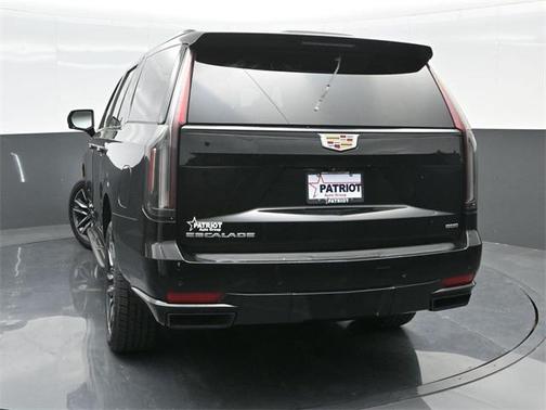 2023 Cadillac Escalade ESV Sport