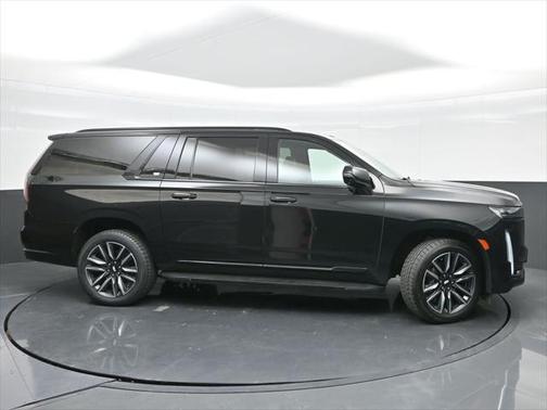 2023 Cadillac Escalade ESV Sport