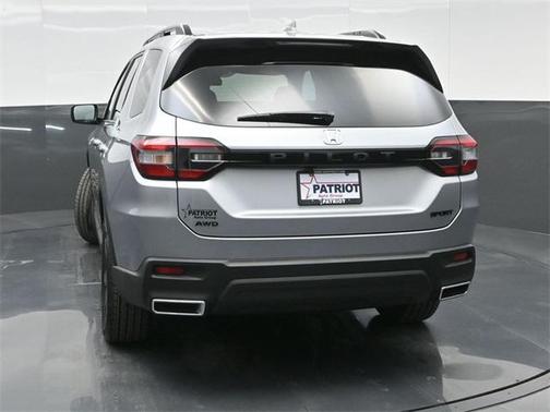 2025 Honda Pilot Sport