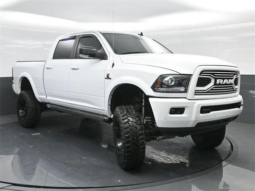 2018 RAM 2500 Laramie Crew Cab 4x4 6'4' Box