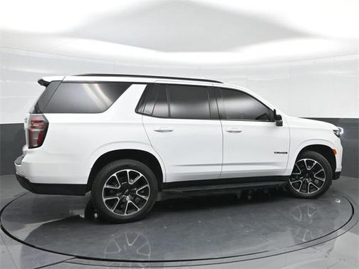 2022 Chevrolet Tahoe 2WD RST
