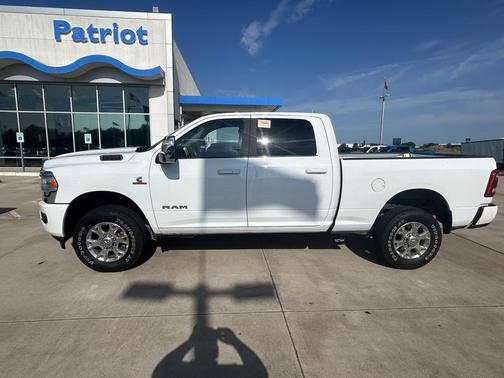 2024 RAM 2500 Laramie Crew Cab 4x4 6'4' Box