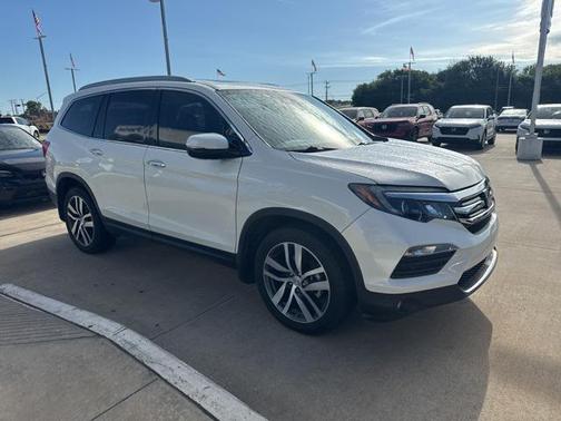 2018 Honda Pilot Elite