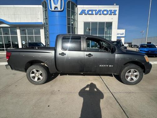2007 Nissan Titan XE Crew Cab